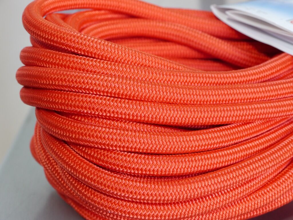 BEAL WALL SCHOOL UNICORE 10.2mm 40m Red | The R