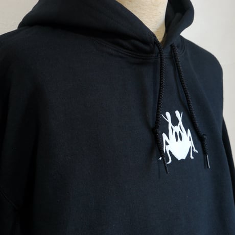GRASSHOPPER Puff Bug Hoodie Black