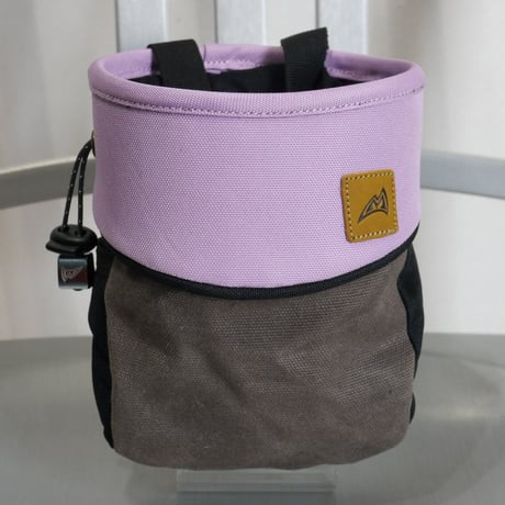MAD ROCK HANGER BOLT CHALK BAG  Lavender