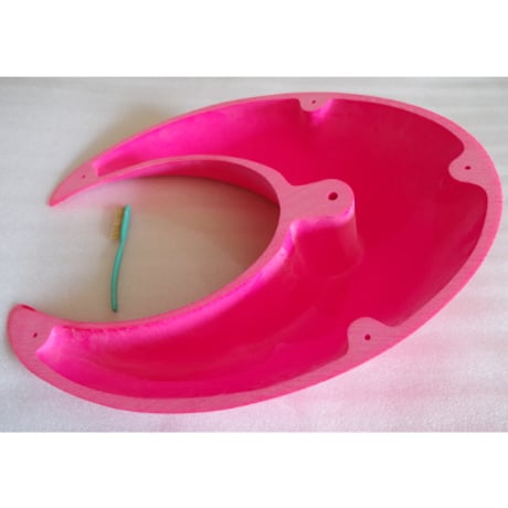 LEVIER HOLDS THE BULL RING Pink
