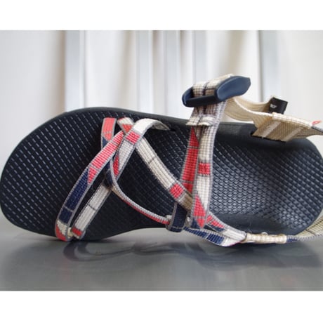 CHACO W's ZCLOUD X Askew Angora