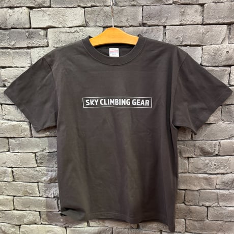 SKY Climbing field T-Shirts Sumikuro