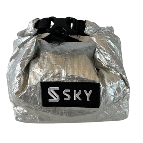 SKY Gravity Vibram®︎ Chalk Bag Blue/Kelly Green