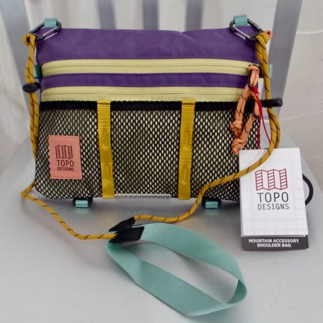 TOPO DESIGNS MOUNTAIN ACCESSORY SHOULDER BAG Loganberry/Bone White