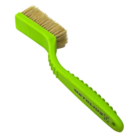 METOLIUS RAZORBACK BOAR’S HAIR BRUSH