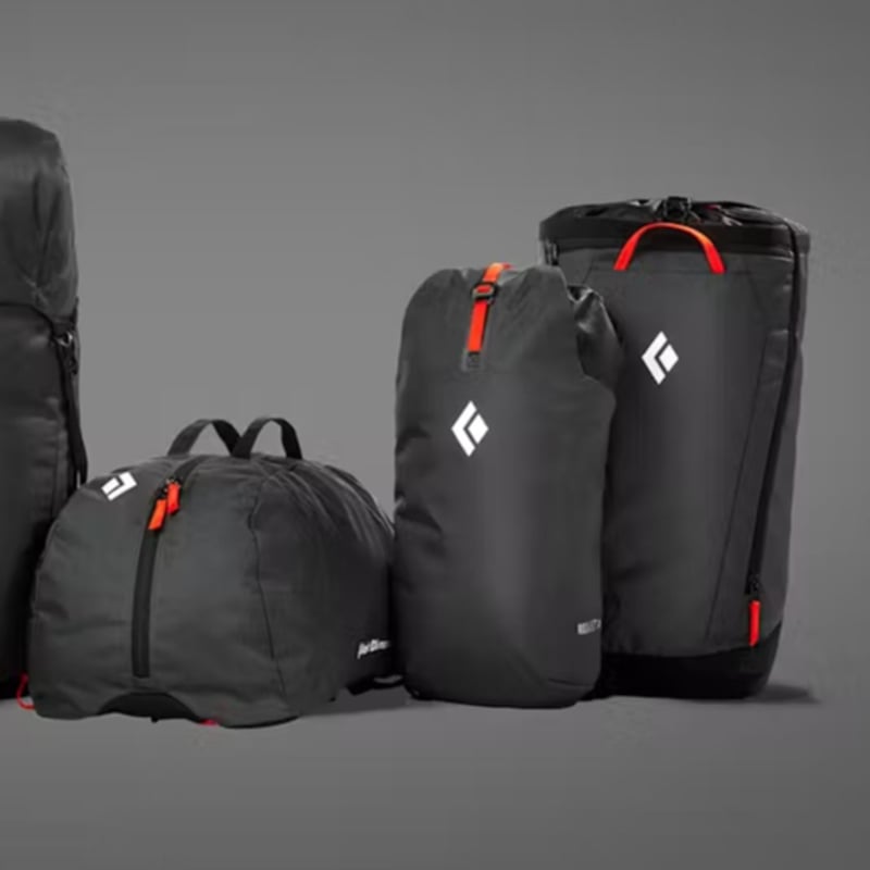 BLACK DIAMOND STONE DUFFLE 42 Carbon | The Ranc