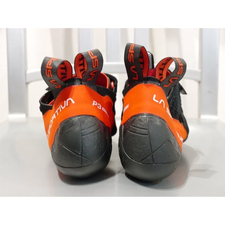 LA SPORTIVA Skwama Black xPoppy
