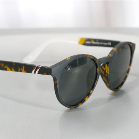 Blenders Eyewear COASTAL  Lakey 7 Black  POLARIZED