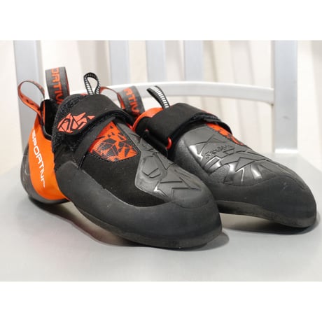 LA SPORTIVA Skwama Black xPoppy
