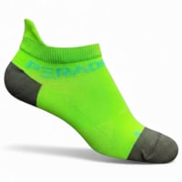 PERADRA SOCKS Solid Peridot