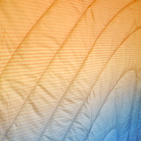RUMPL ORIGINAL PUFFY BLANKET Sunset Fade