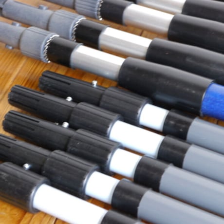 deWoodstok Extendable Bouldering Brush