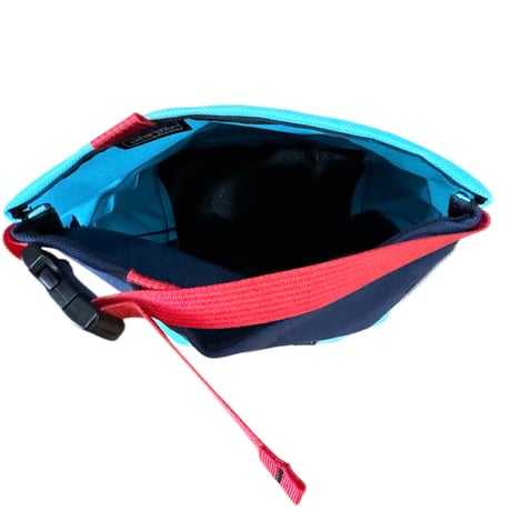 ORGANIC CLIMBING SNACK SACK CHALK BUCKET Navy x Ice