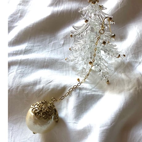 Grande balle / dentelle