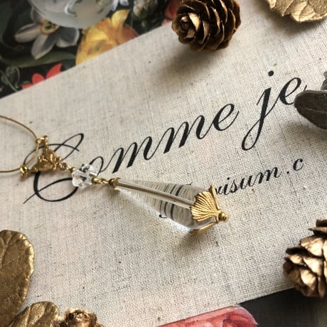 pendentif goutte porte-bonheur