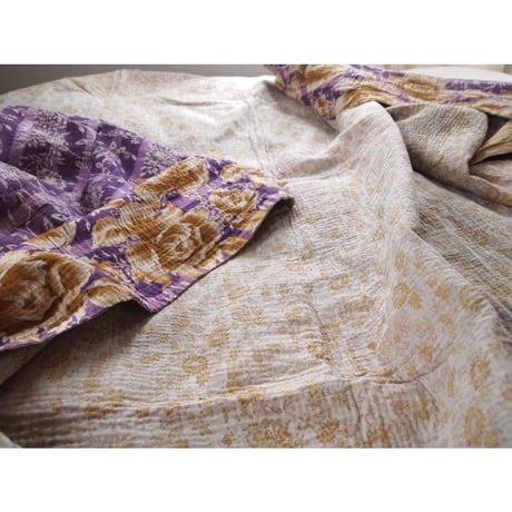 en fil d'Indienne マルチキルトカバー Antique Kantha C150x230
