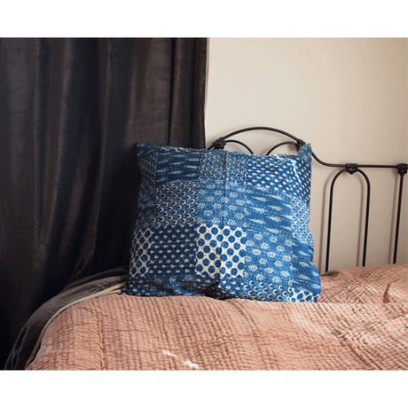 en fil d'Indienne オンフィルダンディエンヌ クッションカバー Aloes indigo 65x65 【中材なし】