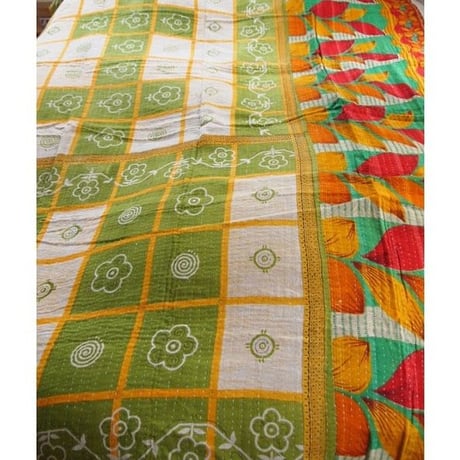 en fil d'Indienne マルチキルトカバー Antique Kantha F140x225