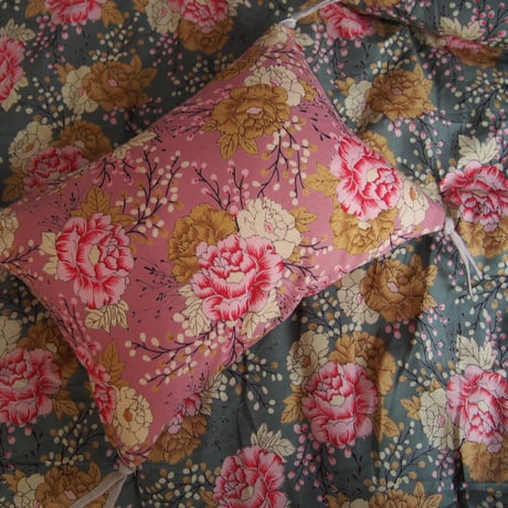 en fil d'Indienne クッションカバー Bloom  pink 25x35【中材あり】