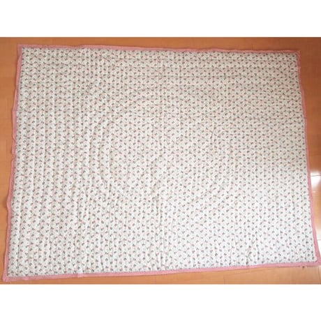 Le petit Lucas プチルカ baby quilt 105x140 small flower