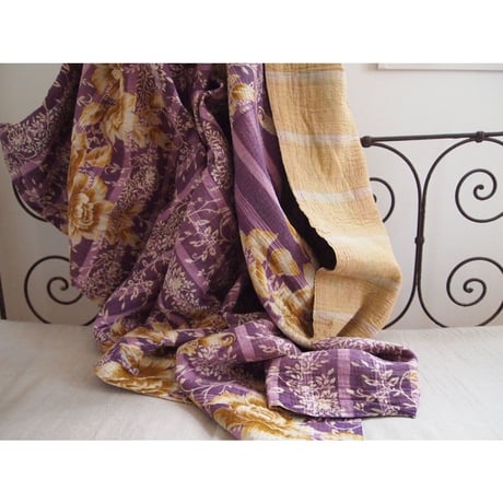en fil d'Indienne マルチキルトカバー Antique Kantha C150x230