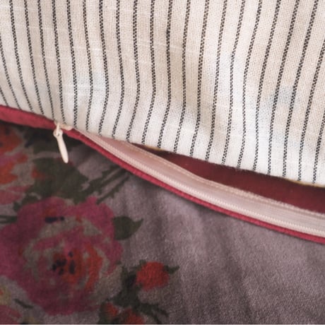 bagaille バガイユ クッションカバー velour red 45x55 中材なし