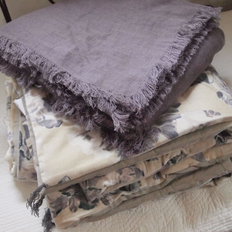 en fil d'Indienne マルチキルトカバー Linen lavender 130x