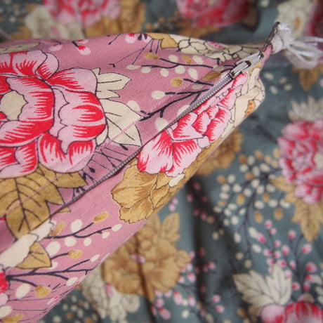 en fil d'Indienne クッションカバー Bloom  pink 25x35【中材あり】
