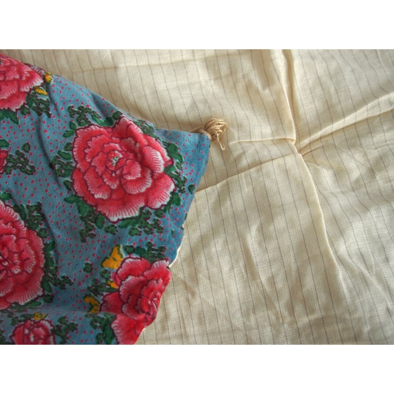 希少　バガイユ　クッション　Bagaille  59×30cm 希少 バガイユ クッション Bagaille 59×30cm - メルカリ