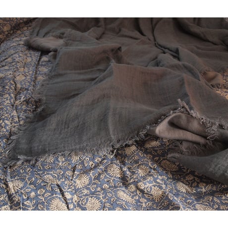 en fil d'Indienne マルチキルトカバー Linen natural 130x250