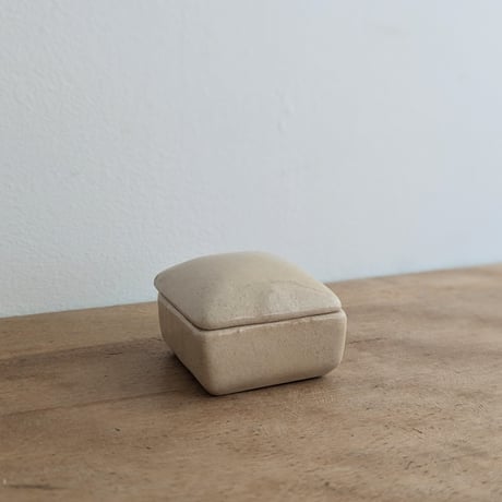 Ceramic Jewelry Case