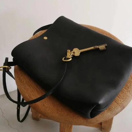 studio FAVORI　droopy key strap