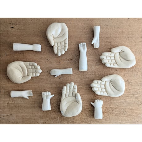 Hand Power / 針やすめ
