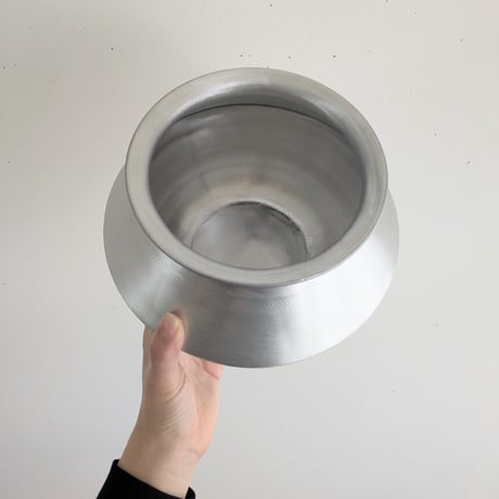 aluminium vase