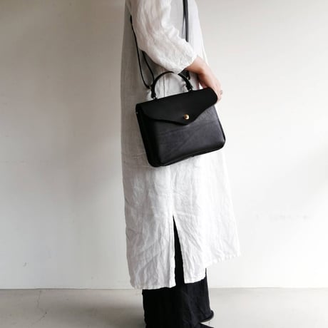 studio FAVORI　Pin buckle strap　スミクロ
