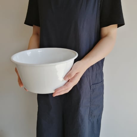 琺瑯のたらい　小