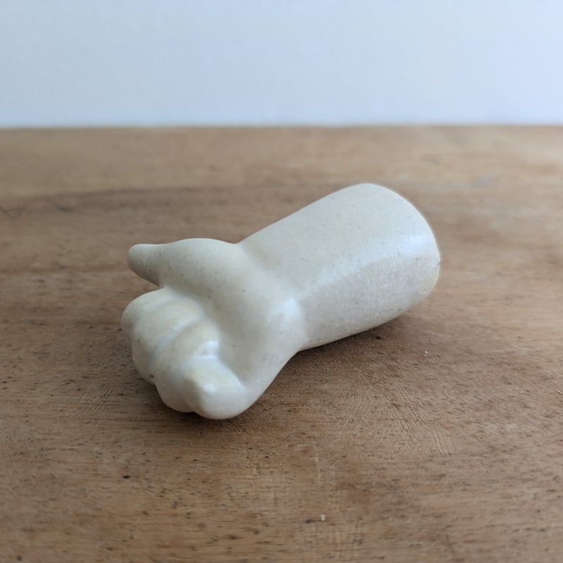 Ceramic Art Hand リングスタンド no.2 | mikke