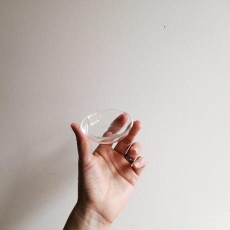 硝子の豆皿