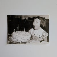 ポストカード　HAPPYBIRTHDAY ガール