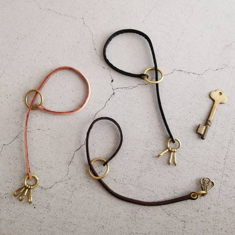 studio FAVORI　droopy key strap