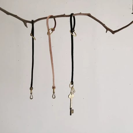 studio FAVORI　droopy key strap