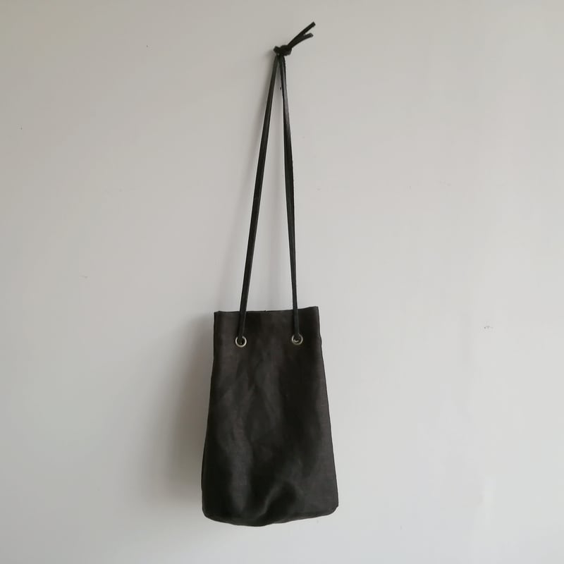 リネン巾着バッグ Black | mikke
