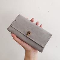 studio FAVORI　小銭が見える長財布