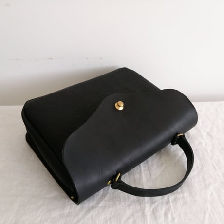 studio FAVORI　German hook handbag　スミクロ
