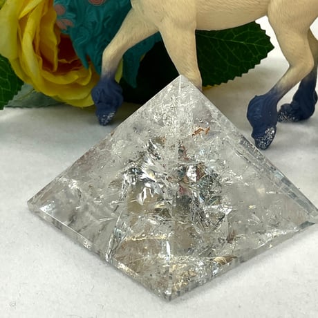 【高品質】2026年におすすめの石✨高波動レムリアン水晶　4A ピラミッド 186g