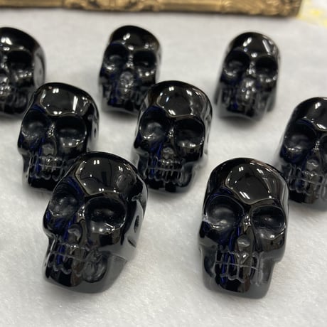 【クリスタルスカル】オニキス 　手彫りのドクロ
