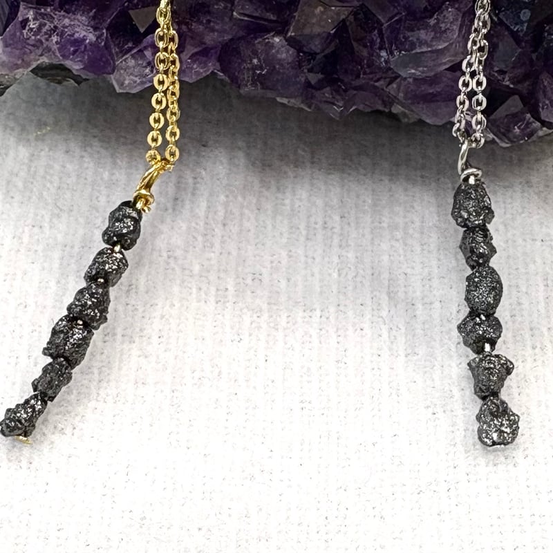 ブラックダイヤモンド原石ペンダント （silver925チェーン付き