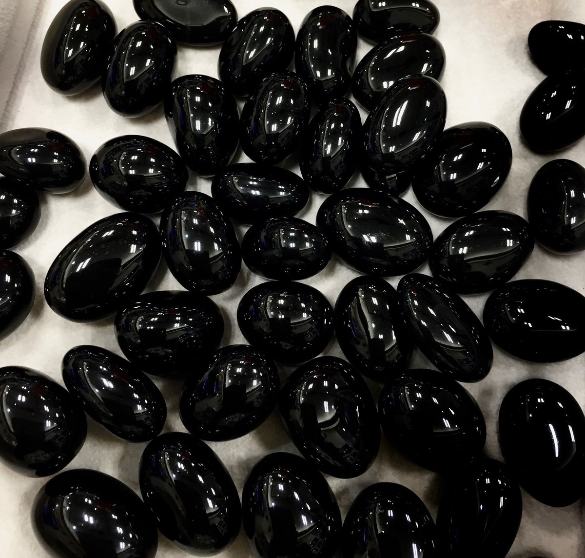 ☆特別ご奉仕☆強力な邪気払いの石♠︎【山東省産モリオン『黒水晶