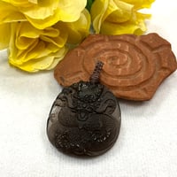 再入荷【龍神】チンターマニストーン　ペンダントプレート