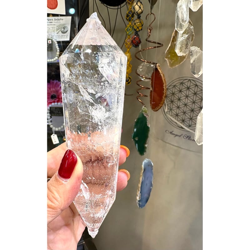 愛の波動】ヴォーゲルワンド レムリアン水晶300g 24面体 | Angel Stone